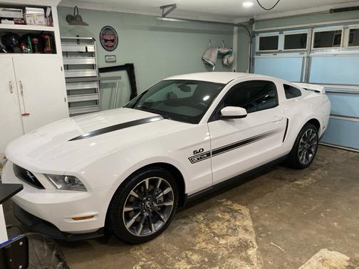 2012 Ford Mustang GT Premium
