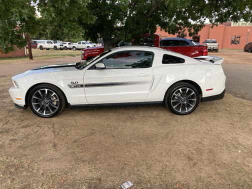 2012 Ford Mustang GT Premium