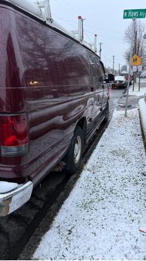 2010 Ford E350 Super Duty Base