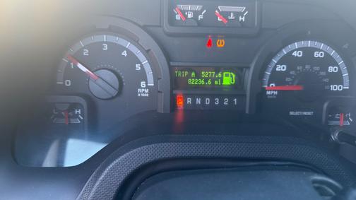 2010 Ford E350 Super Duty Base