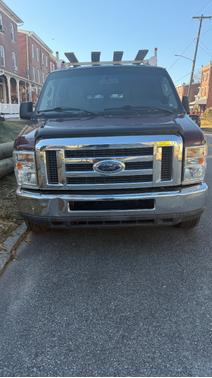 2010 Ford E350 Super Duty Base