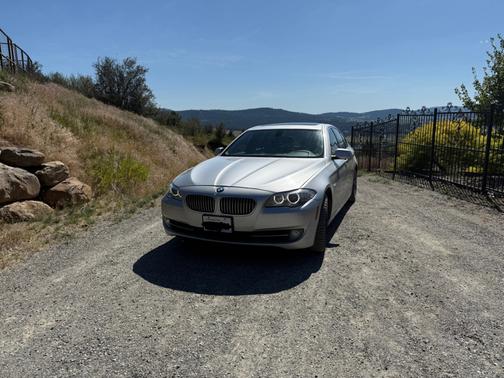 2013 BMW 528 i xDrive