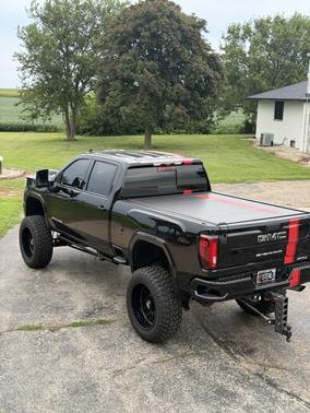 Black 2021 GMC Sierra 2500 AT4