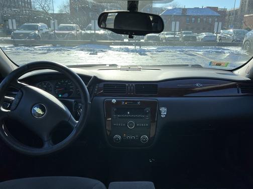 2010 Chevrolet Impala LS