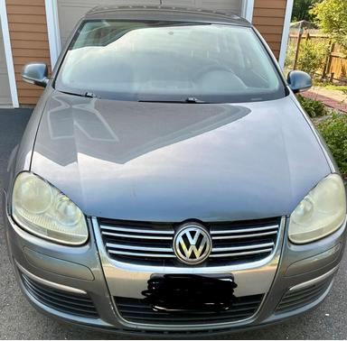 Gray 2009 Volkswagen Jetta S