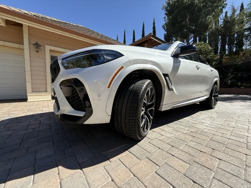 2022 BMW X6 M Base
