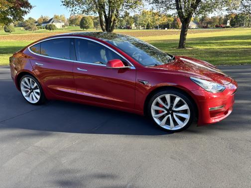 2019 Tesla Model 3 Performance