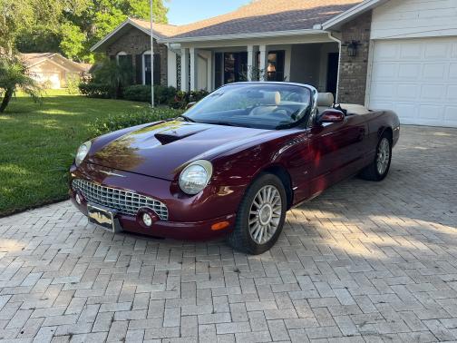 2004 Ford Thunderbird Deluxe