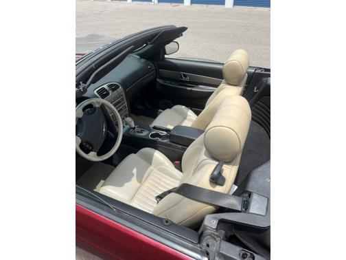 2004 Ford Thunderbird Deluxe