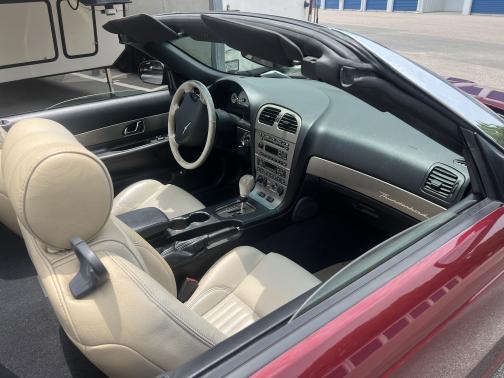 2004 Ford Thunderbird Deluxe