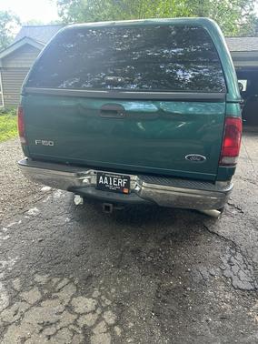 Green 1998 Ford F-150 XLT SuperCab