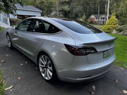 2018 Tesla Model 3 Performance