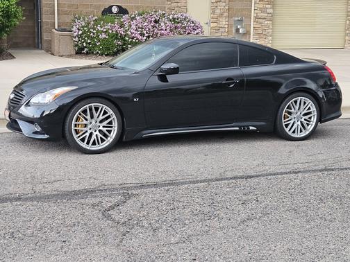 2014 INFINITI Q60 Base