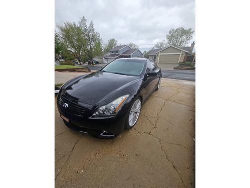 2014 INFINITI Q60 Base