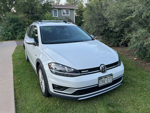 2019 Volkswagen Golf Alltrack TSI S