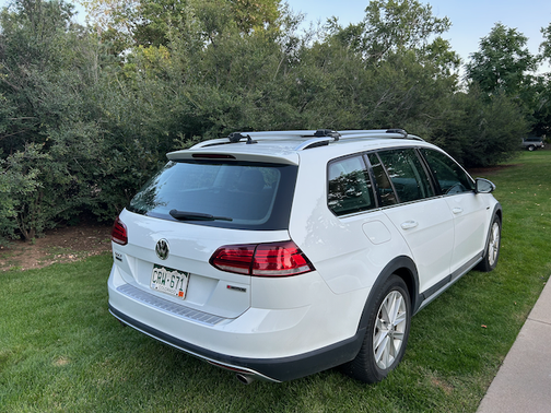 2019 Volkswagen Golf Alltrack TSI S