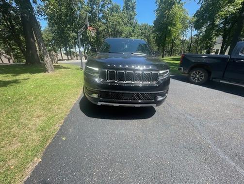 2022 Jeep Wagoneer Series III
