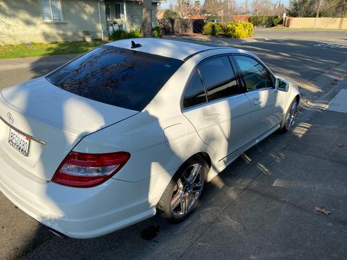 2011 Mercedes-Benz C-Class C 300