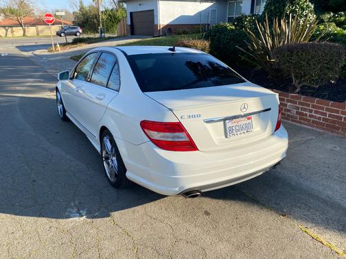 2011 Mercedes-Benz C-Class C 300