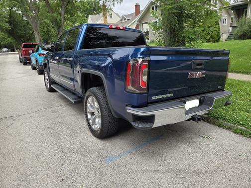 Blue 2018 GMC Sierra 1500 SLT