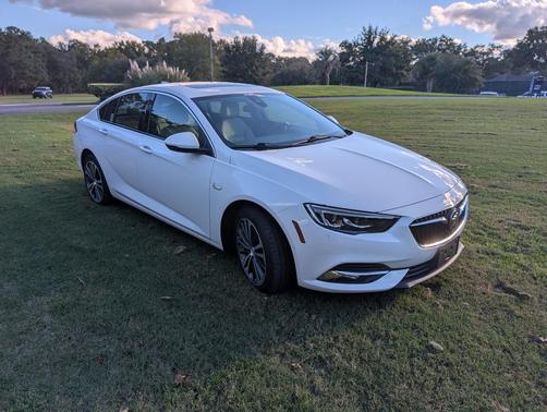 White 2018 Buick Regal Sportback Essence