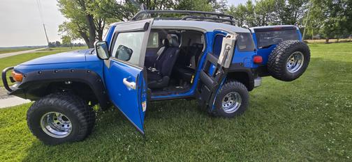 2007 Toyota FJ Cruiser Base