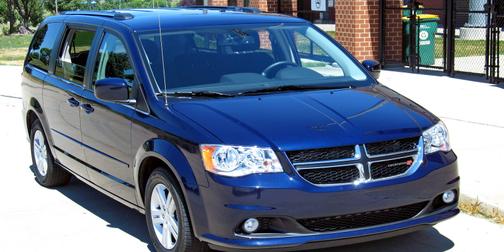 Blue 2014 Dodge Grand Caravan SXT