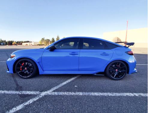 2023 Honda Civic Type R Base