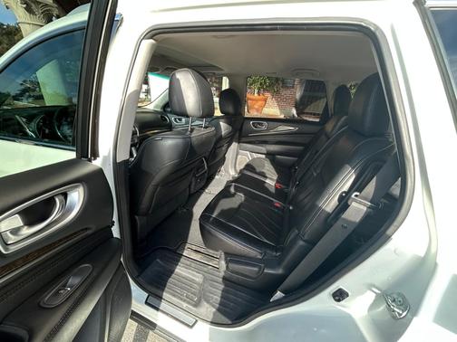 2015 INFINITI QX60 Base