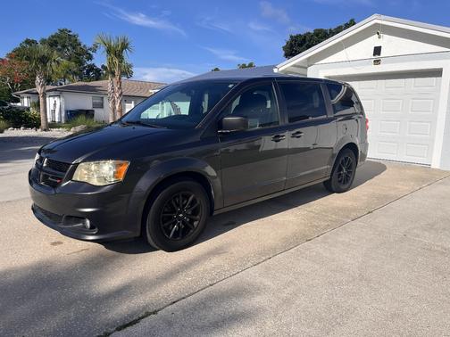 Gray 2019 Dodge Grand Caravan GT