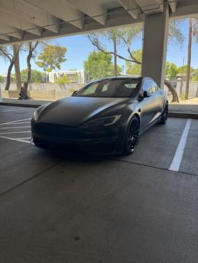 2022 Tesla Model S Plaid