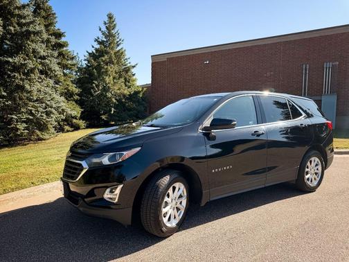 Black 2019 Chevrolet Equinox 1LT