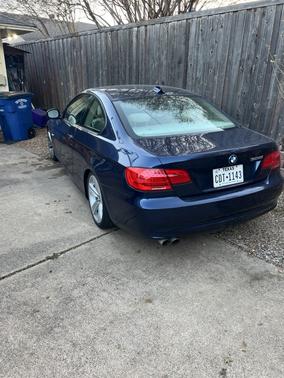 2011 BMW 328 i