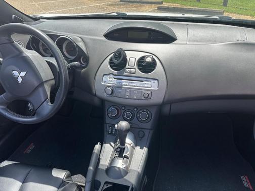 White 2012 Mitsubishi Eclipse Spyder SE