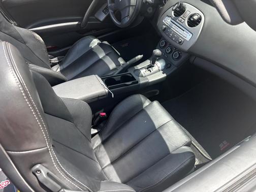 White 2012 Mitsubishi Eclipse Spyder SE