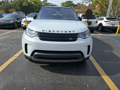 2019 Land Rover Discovery SE