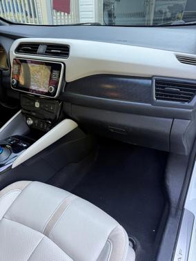 White 2019 Nissan Leaf SL PLUS