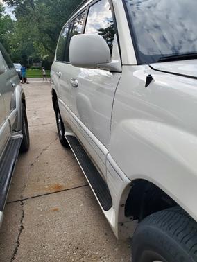 White 1999 Lexus LX 470 Base