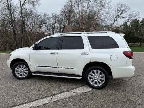 2020 Toyota Sequoia Platinum