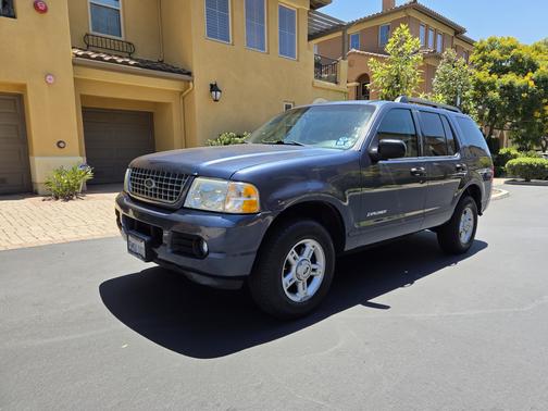 2005 Ford Explorer XLT