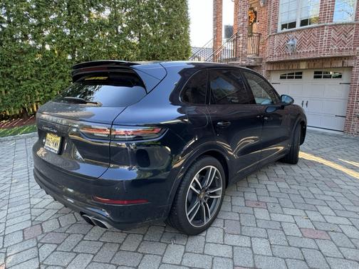 2019 Porsche Cayenne Turbo