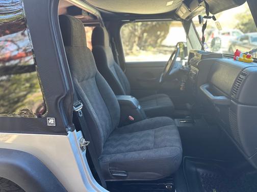 2005 Jeep Wrangler X