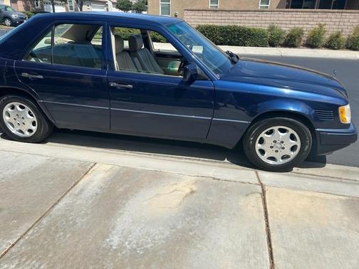 Blue 1995 Mercedes-Benz E-Class E300 Diesel