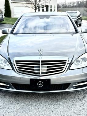 Gray 2012 Mercedes-Benz S-Class S 550 4MATIC