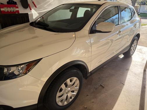 2018 Nissan Rogue Sport S