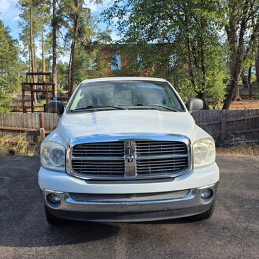 White 2007 Dodge Ram 1500 SLT Quad Cab