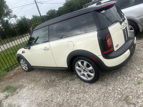 2009 MINI Cooper Clubman Base