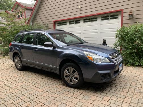 2014 Subaru Outback 2.5i