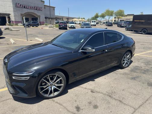 Black 2022 Genesis G70 3.3T