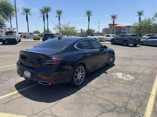 Black 2022 Genesis G70 3.3T